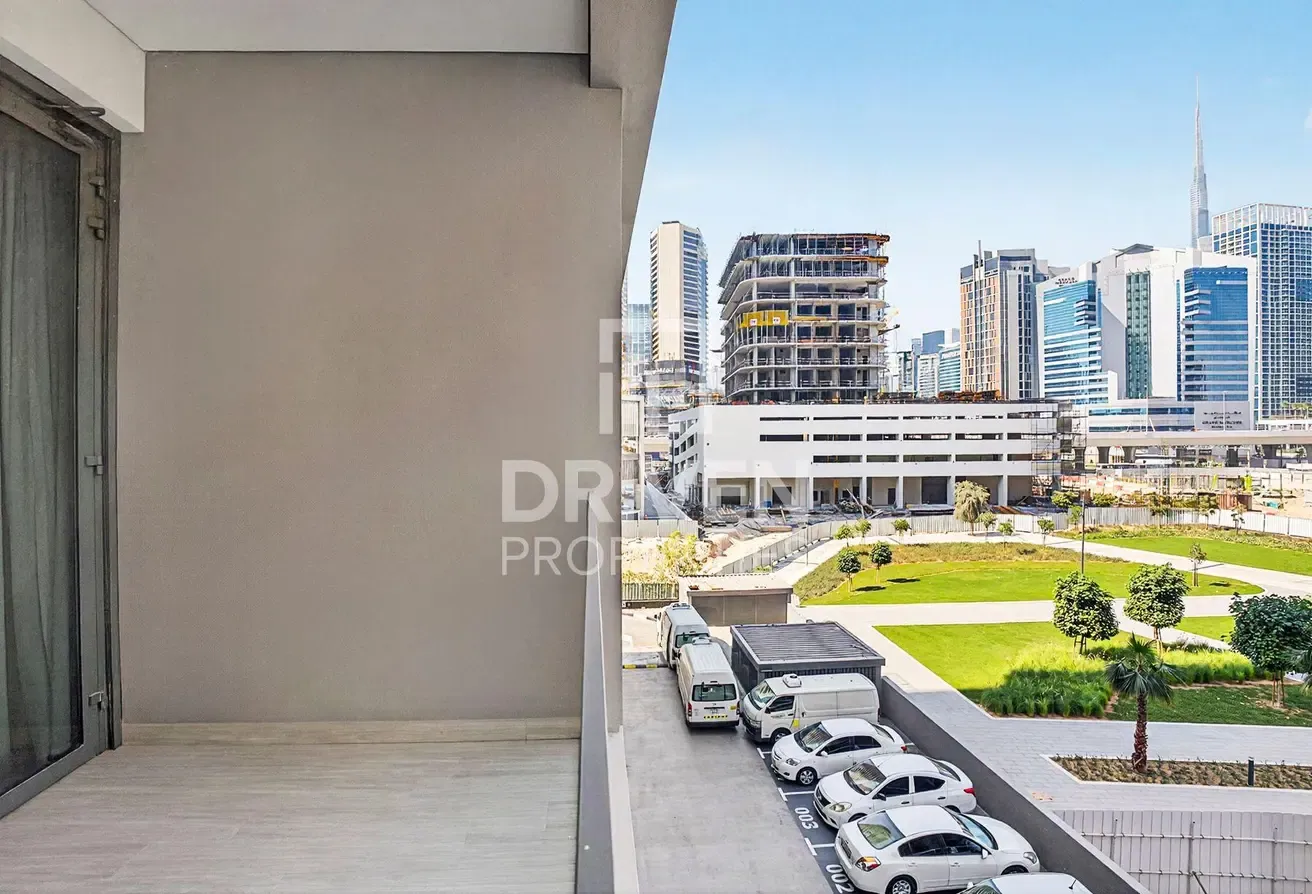Well-managed | Fully Furnished | Great Location