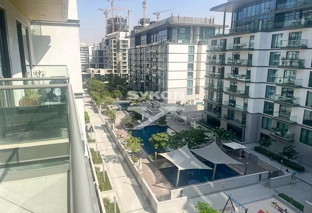 Spacious 1BR | Balcony | Pool and Gym | 1 Parking