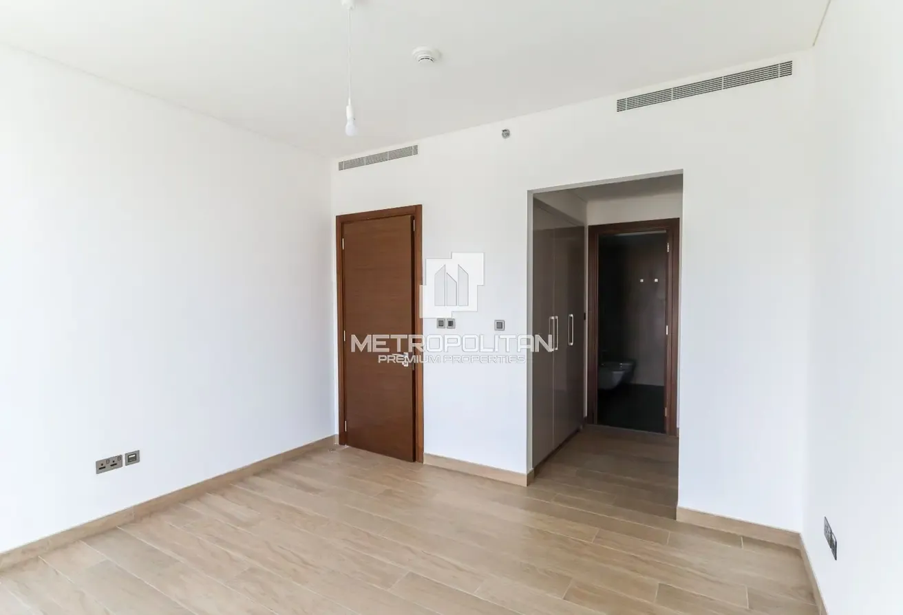 Bright & Spacious 1 BR |  Well Maintained