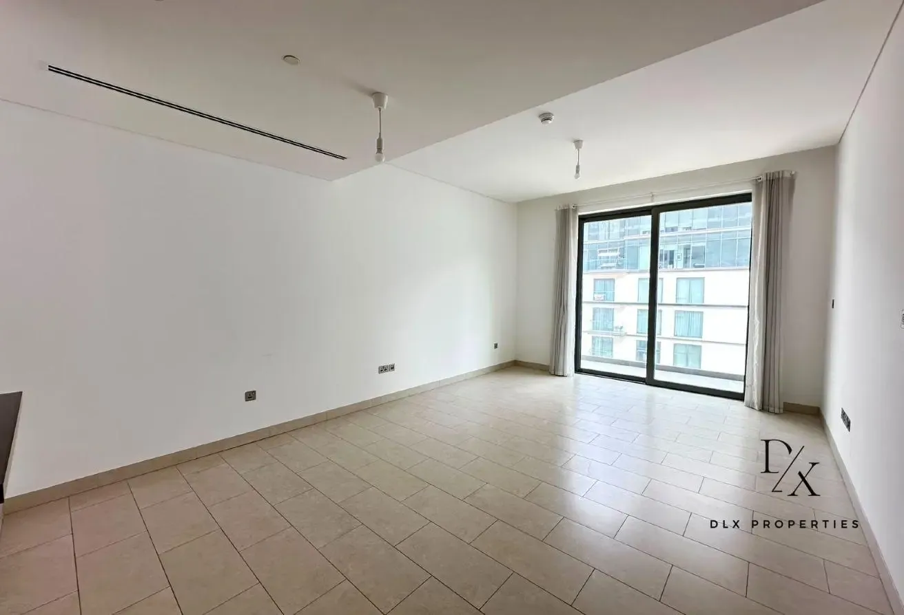 READY TO MOVE | EXCLUSIVE | SPACIOUS
