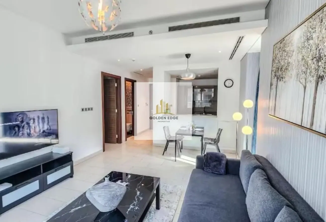LUXURY FURNISHED | BRIGHT UNIT | LOW RISE TOWER |