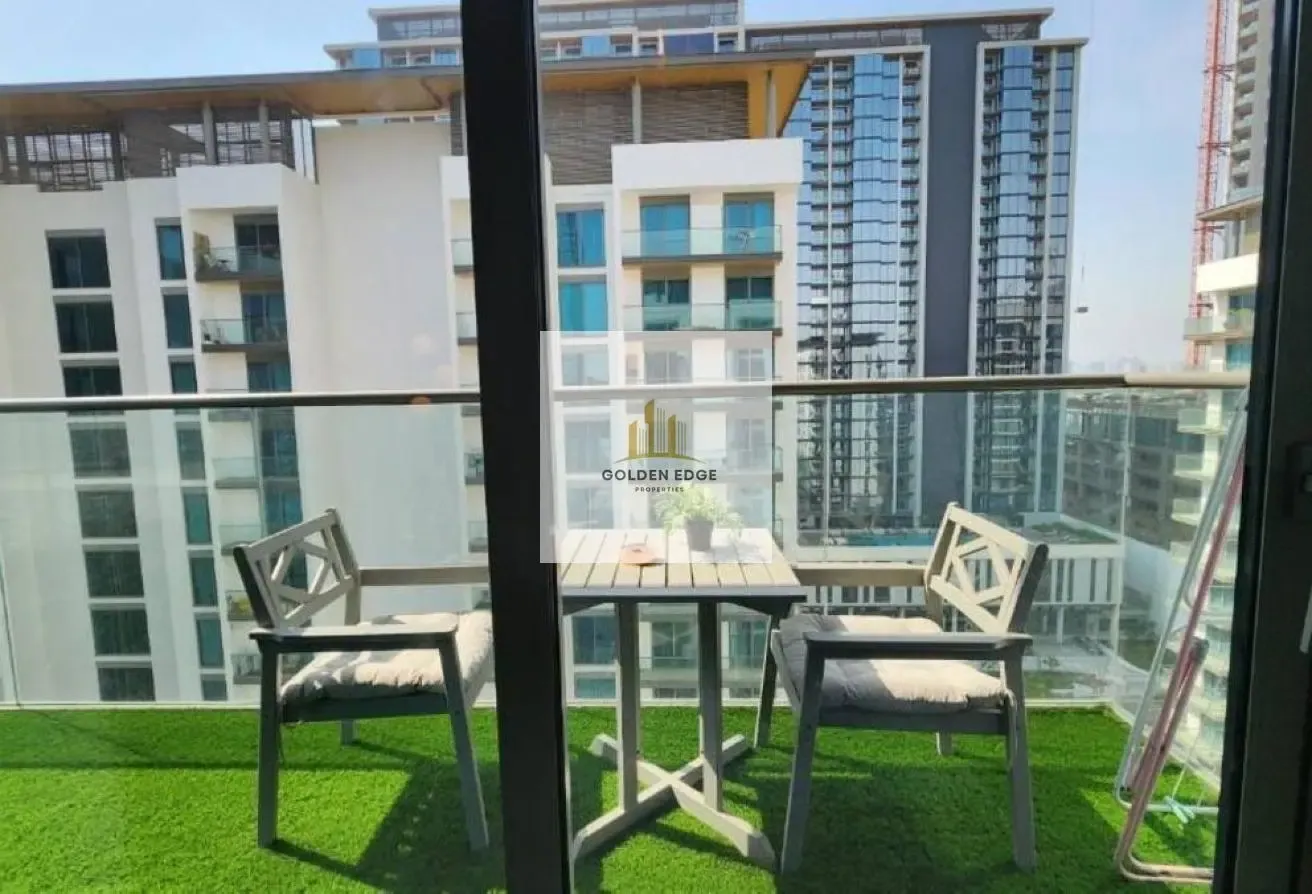 LUXURY FURNISHED | BRIGHT UNIT | LOW RISE TOWER |
