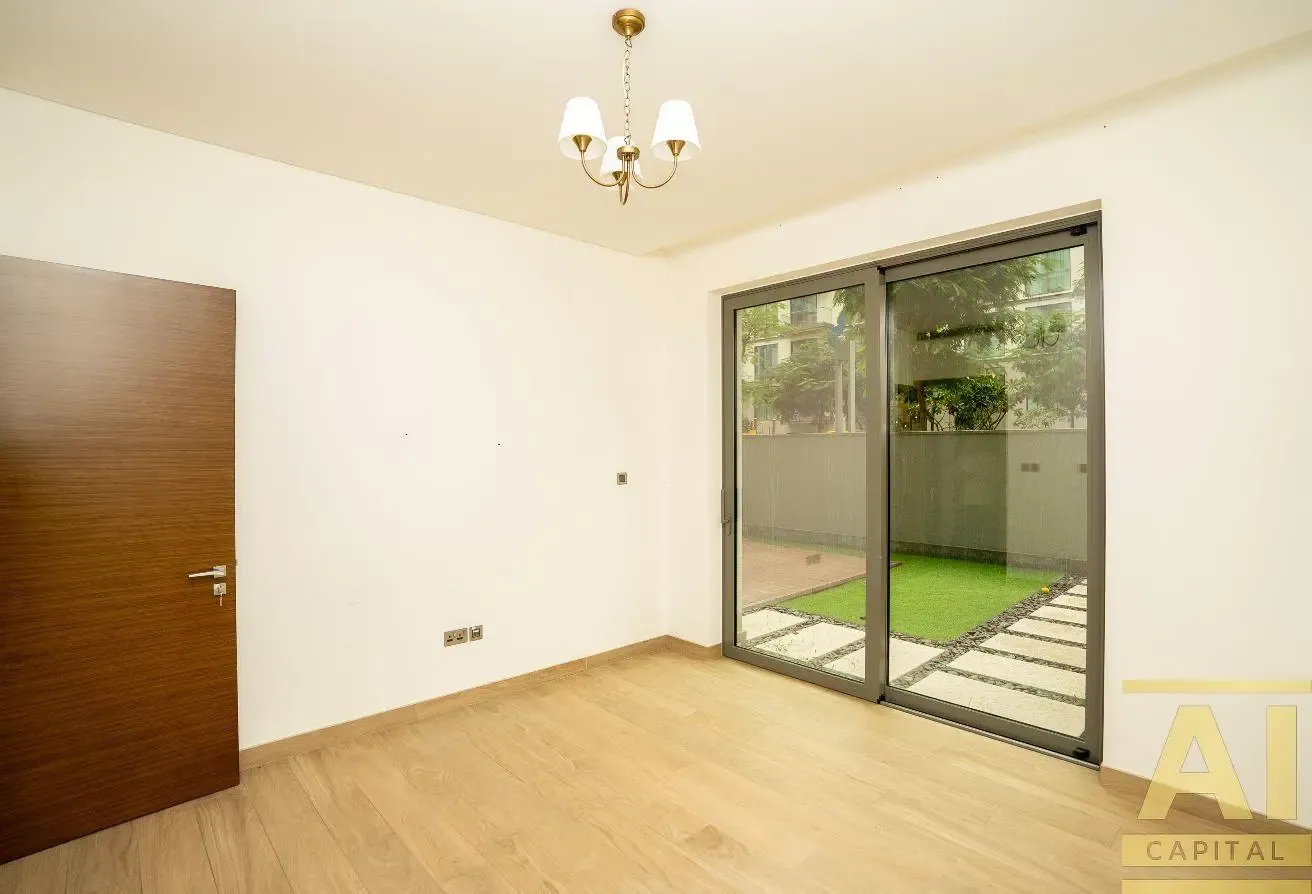 Spacious 1 Bedroom | Chiller Free | Ground Floor