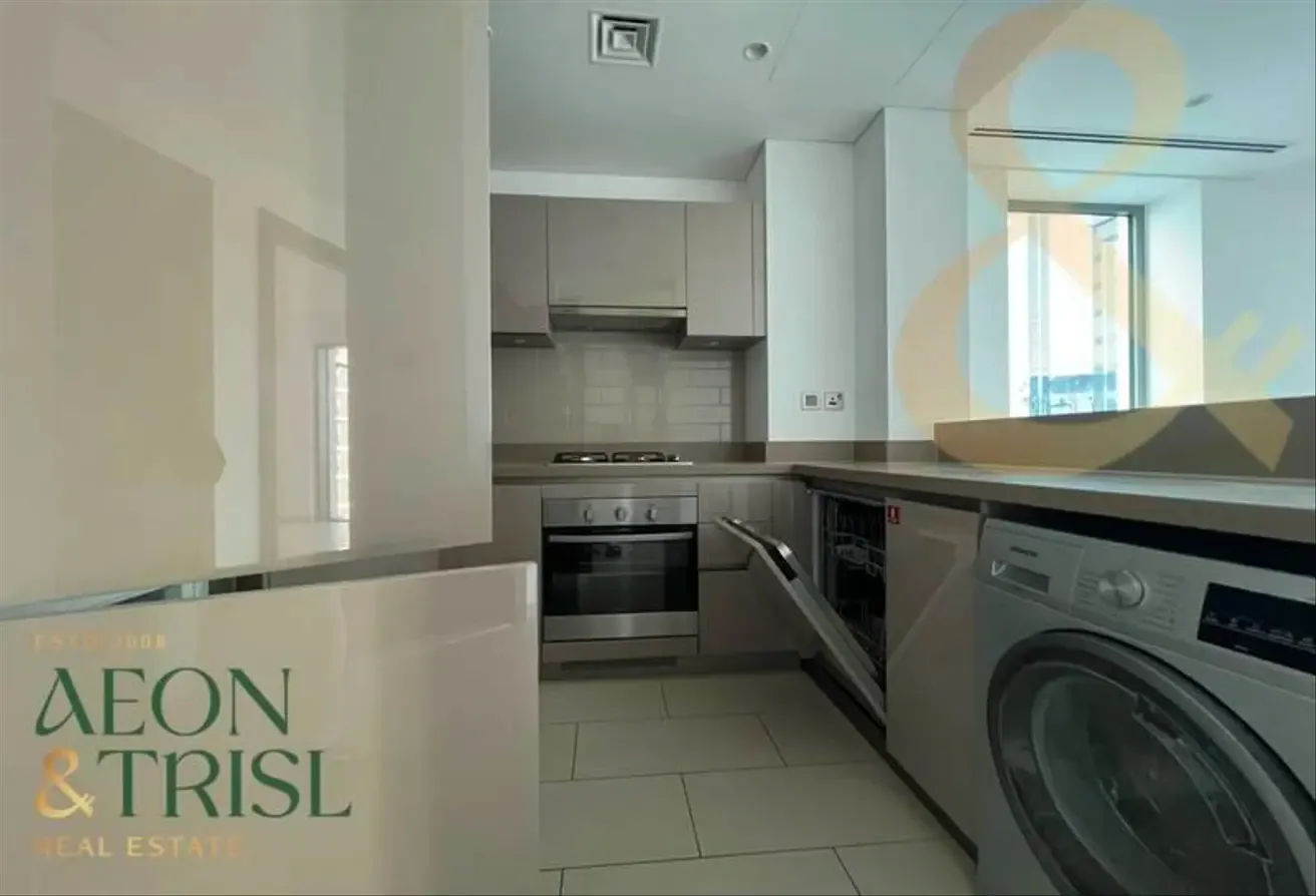 Higher Floor | Unfurnished | Vacant Unit