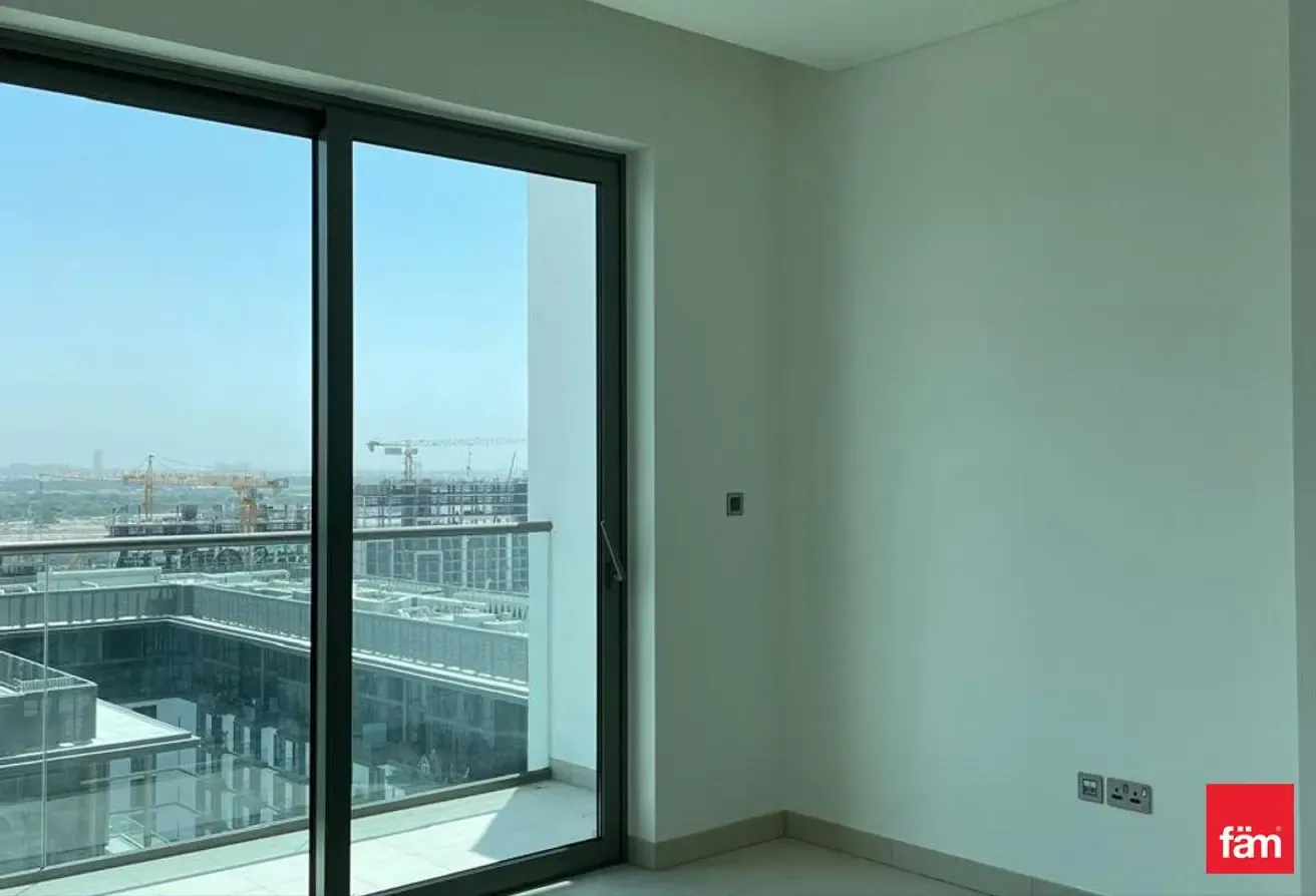 Spacious 1br | Vacant | 700 SQFT | Sobha Hartland