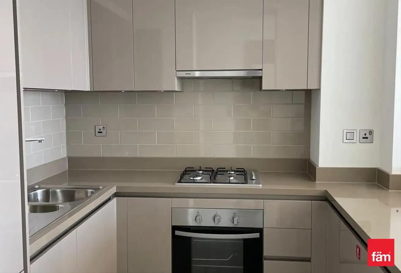 Spacious 1br | Vacant | 700 SQFT | Sobha Hartland