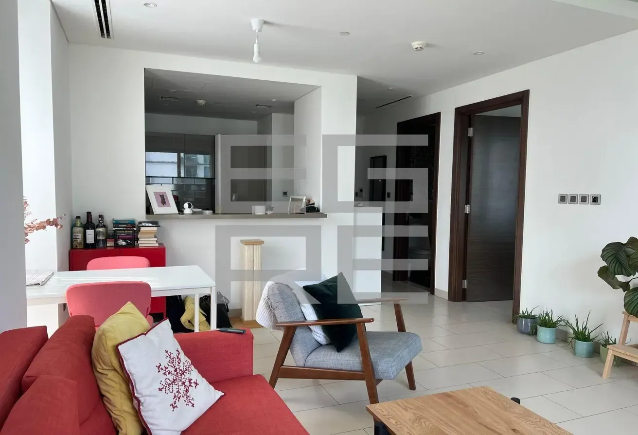 Furnished 1BR | Bright & Elegant | Pool Facing