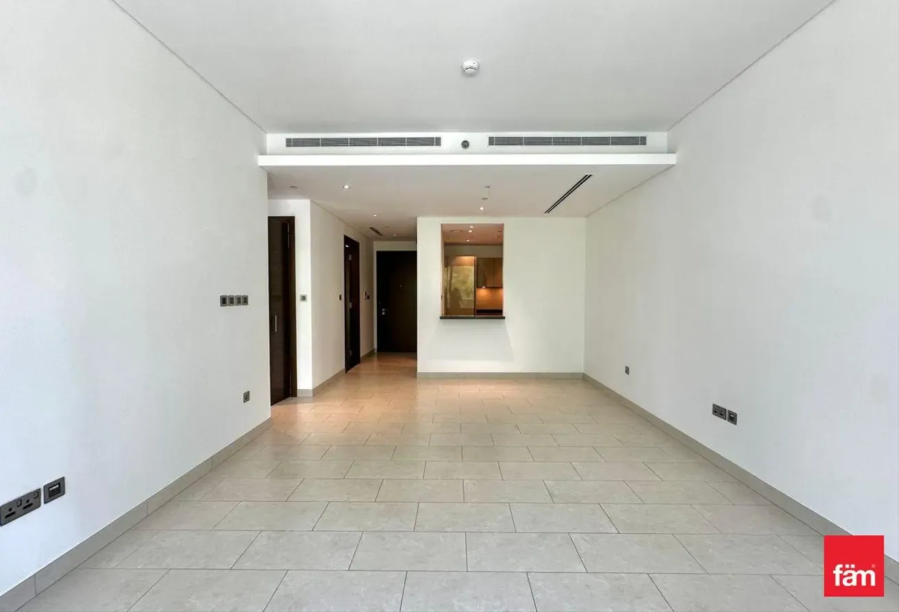 SPACIOUS LAYOUT | FURNISHED OPTION AVAILABLE