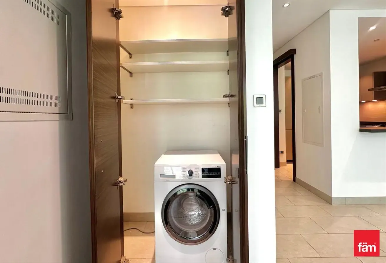 SPACIOUS LAYOUT | FURNISHED OPTION AVAILABLE