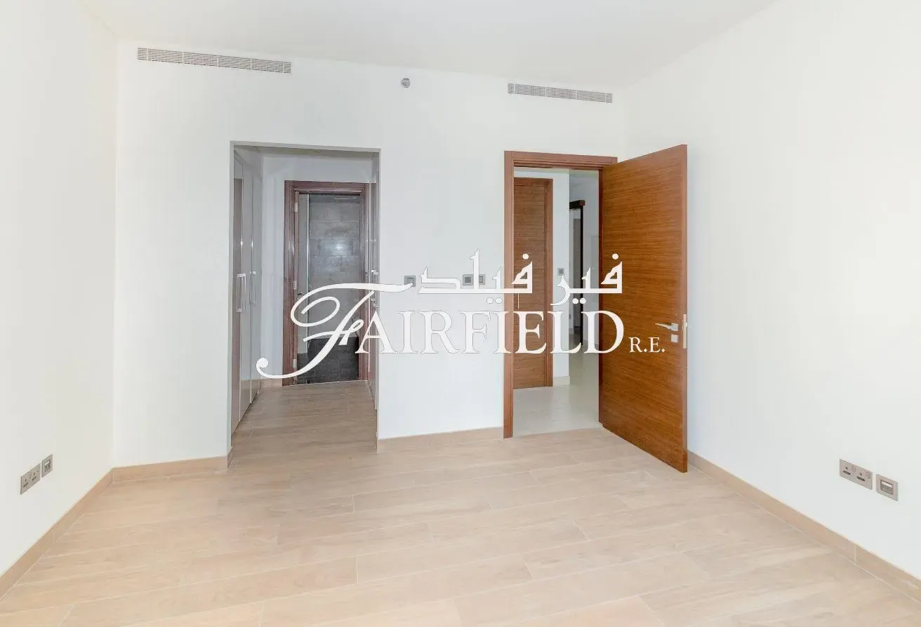 Chiller Free | Large 1br wt Garden | Exclusive