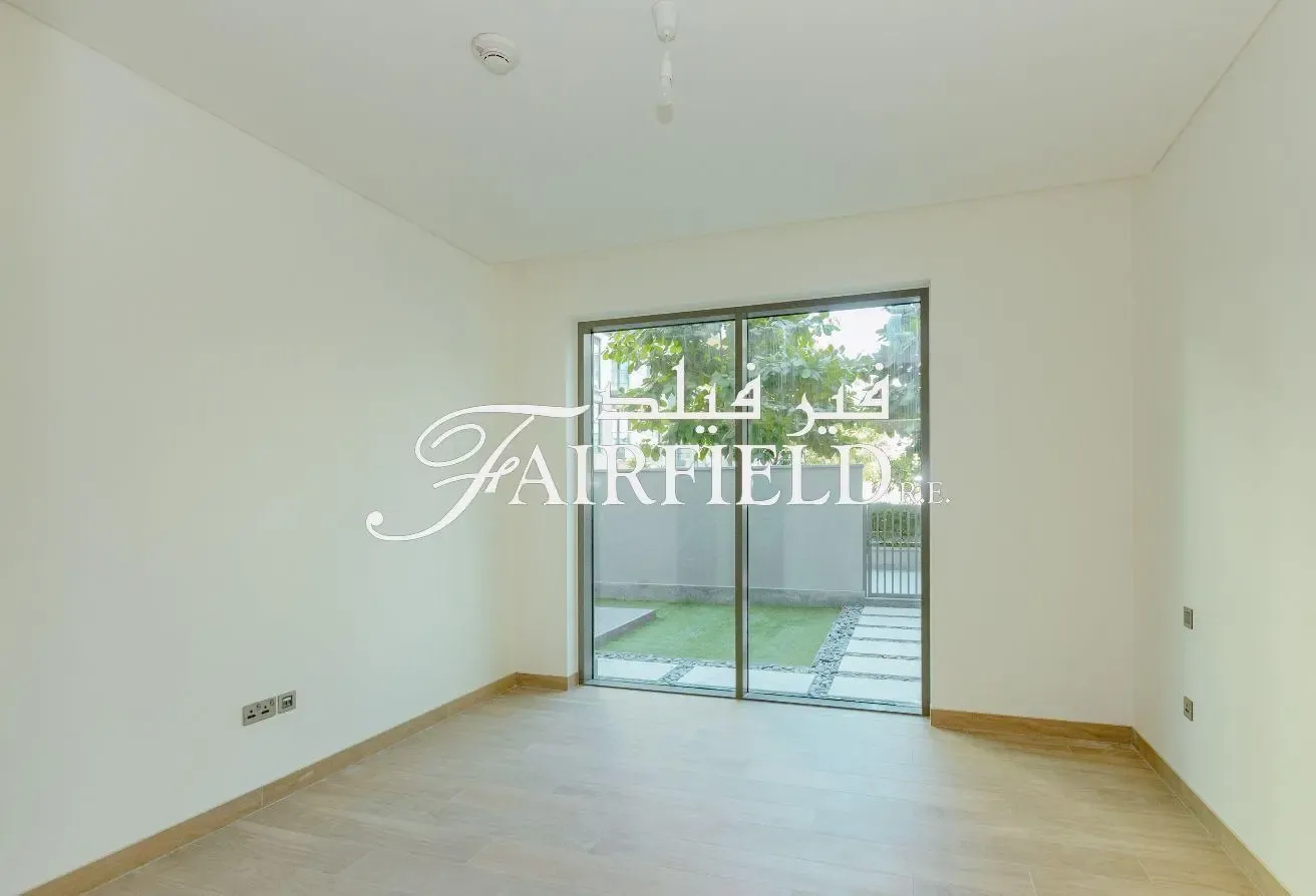 Chiller Free | Large 1br wt Garden | Exclusive