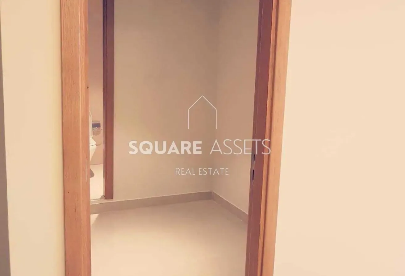 Spacious 2 Bedroom + Maid’s Room Apartment