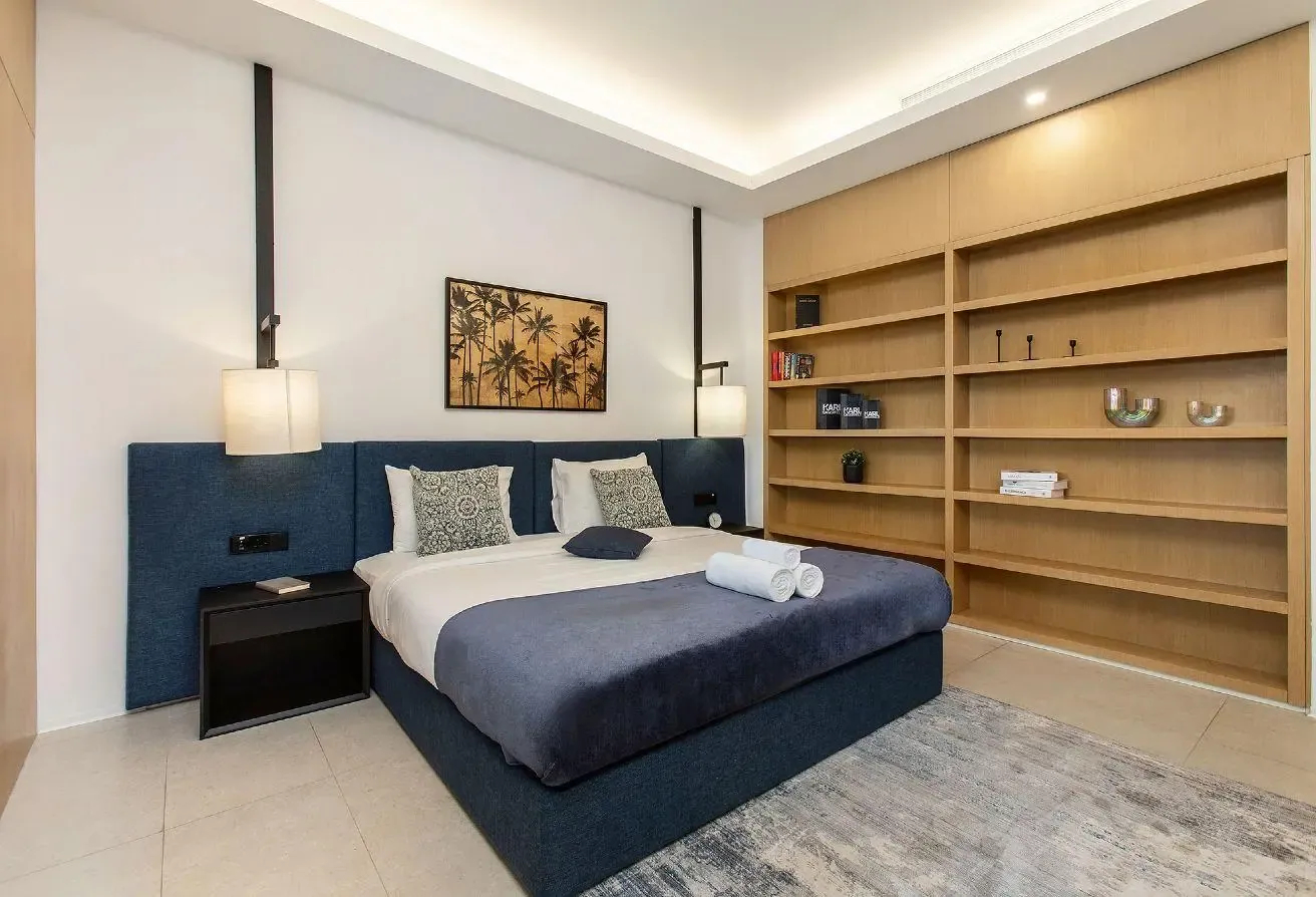 1BR Panoramic Dubai View | Private Beach & lagoon