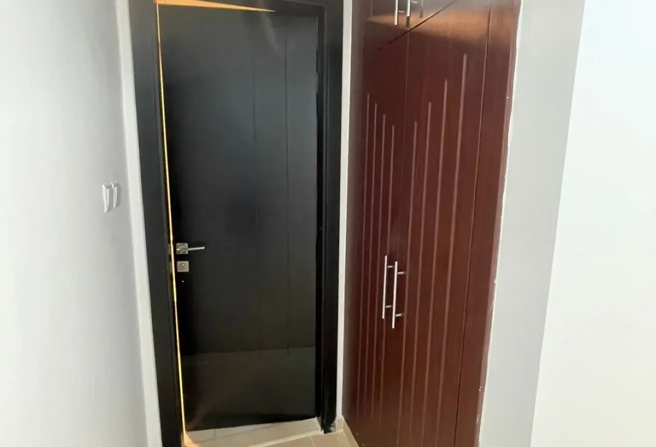 Charming 2 BR i: Open View & Modern Comforts