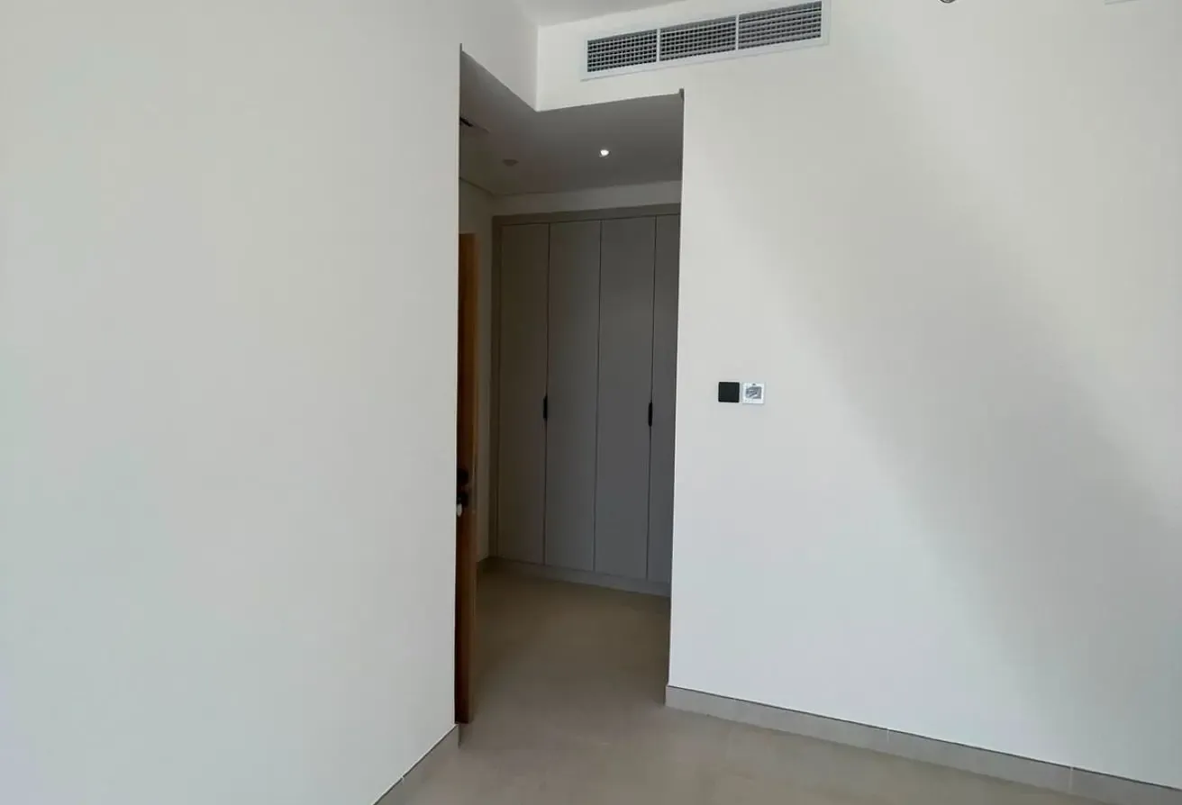 2BR Stylish & Morden Living in Brand New Building