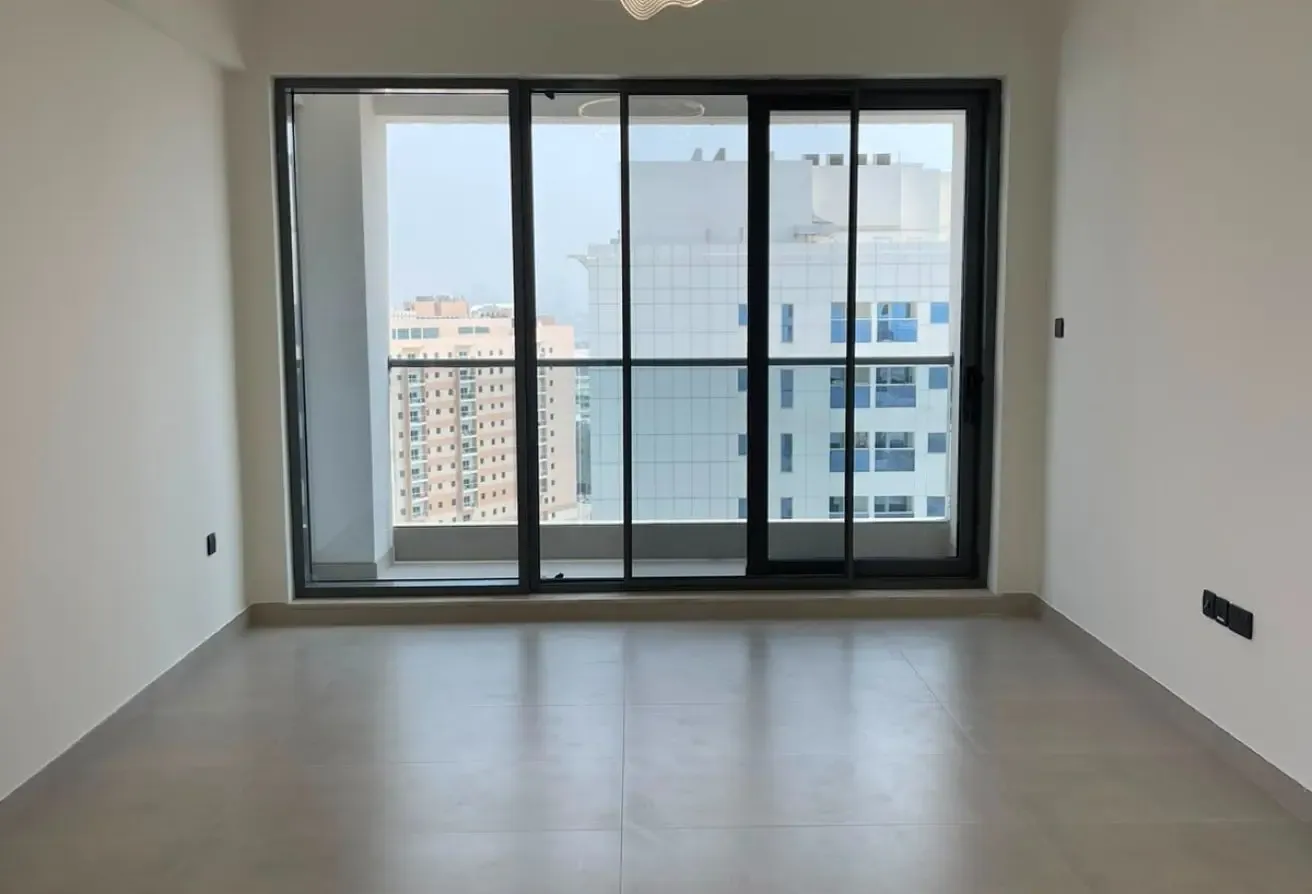 2BR Stylish & Morden Living in Brand New Building