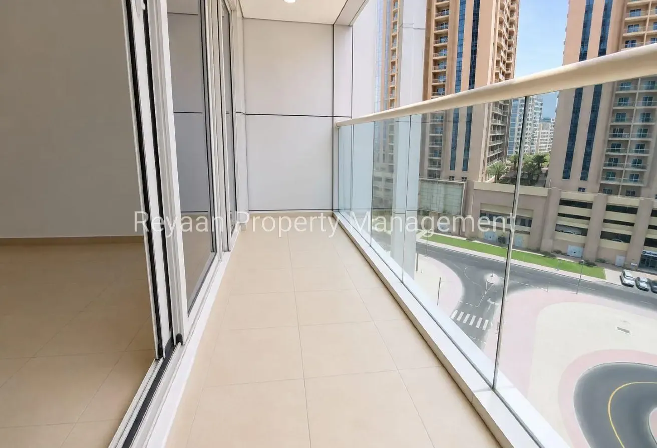 Elegant 1:BR Hall Prime location Chiller Free Call