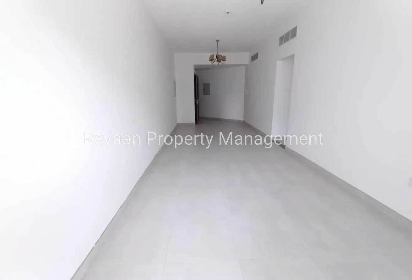 Elegant 1:BR Hall Prime location Chiller Free Call