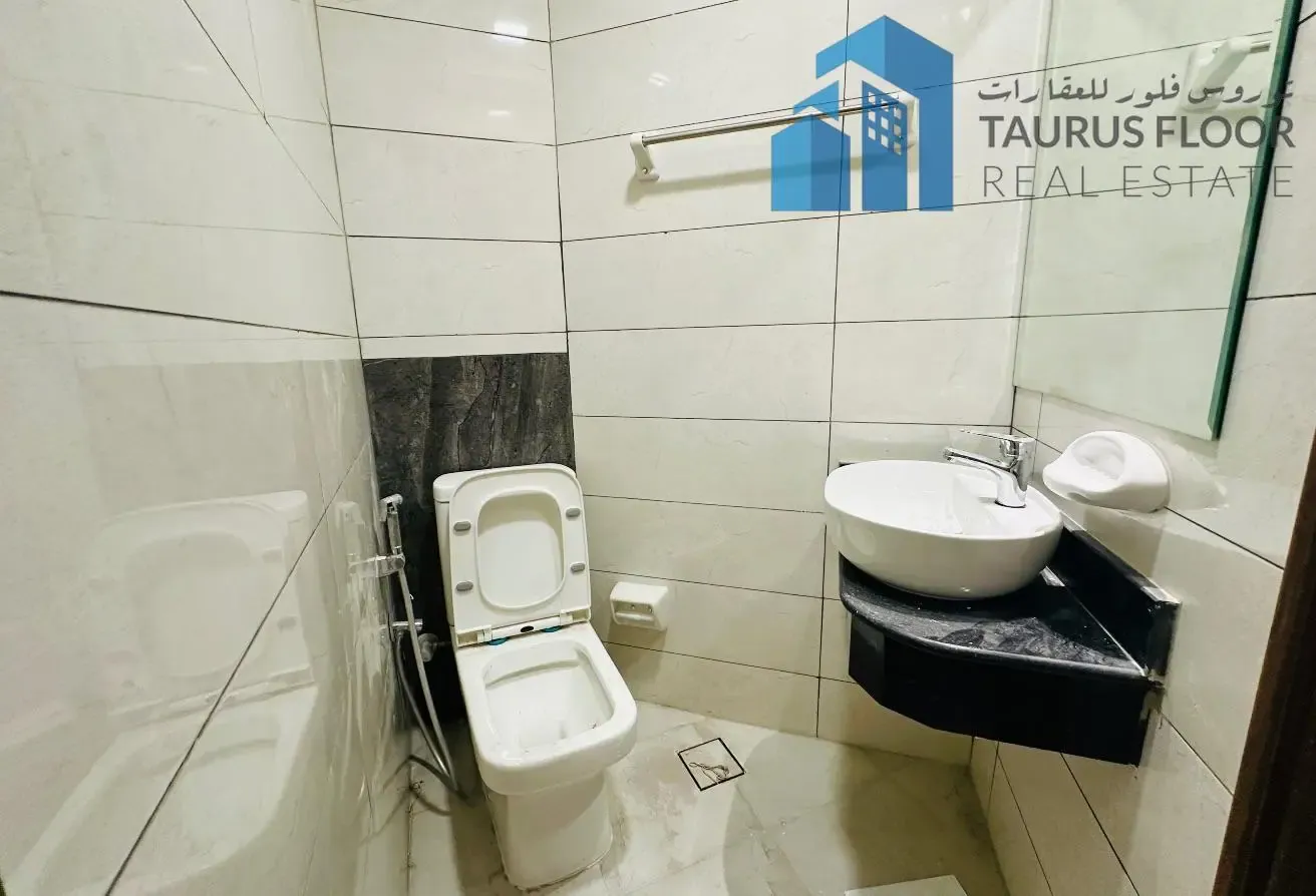 Brand New || Luxury 1BHK || Opposite Mulla Plaza