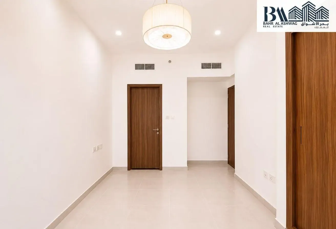 Like New Lavish 1 BHK || Gym and Pool ||