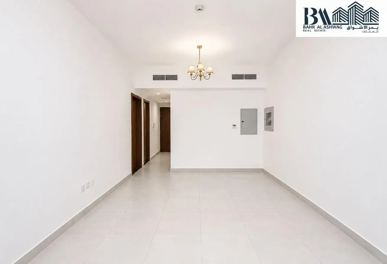 Like New Lavish 1 BHK || Gym and Pool ||