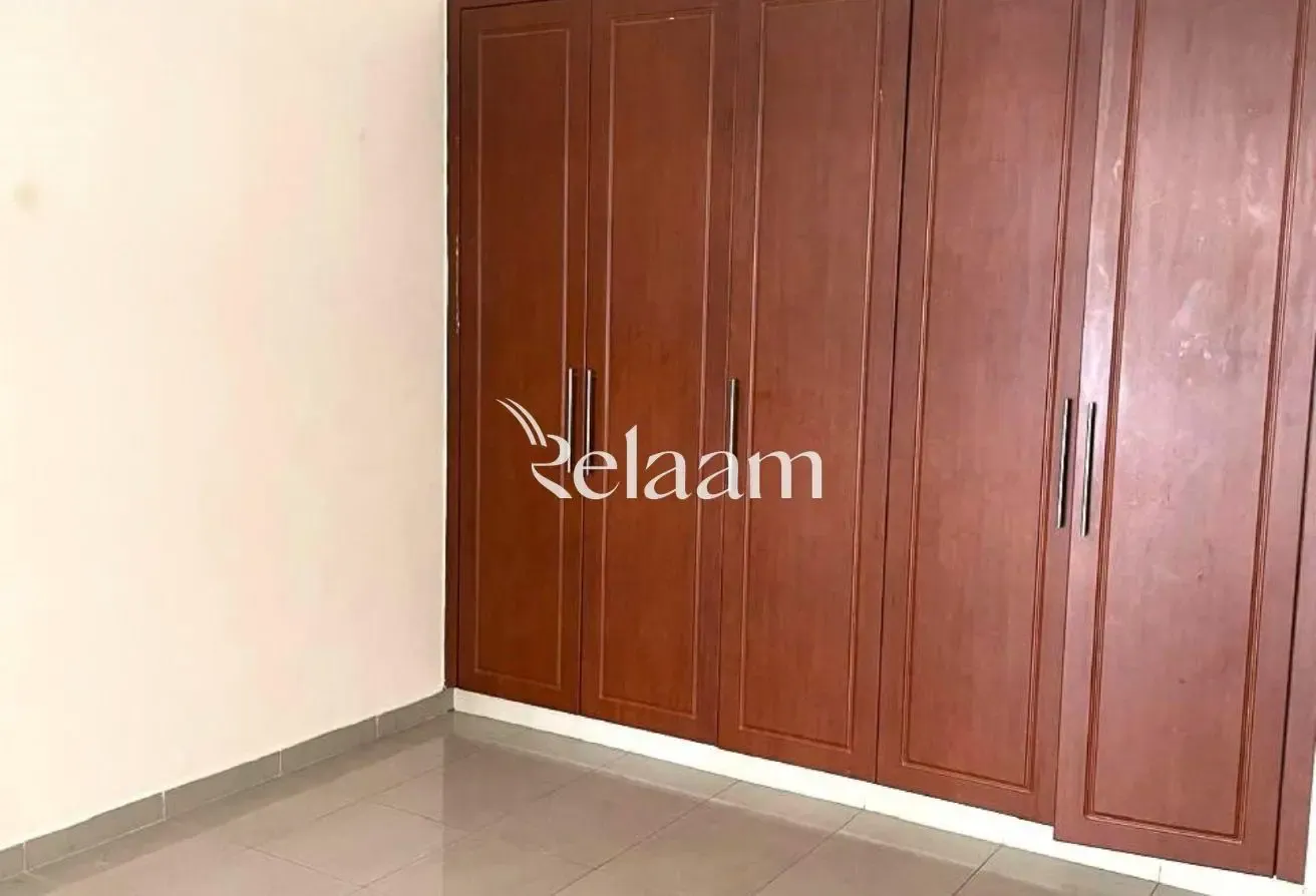 Bright Family Home | Balcony | Central Deira