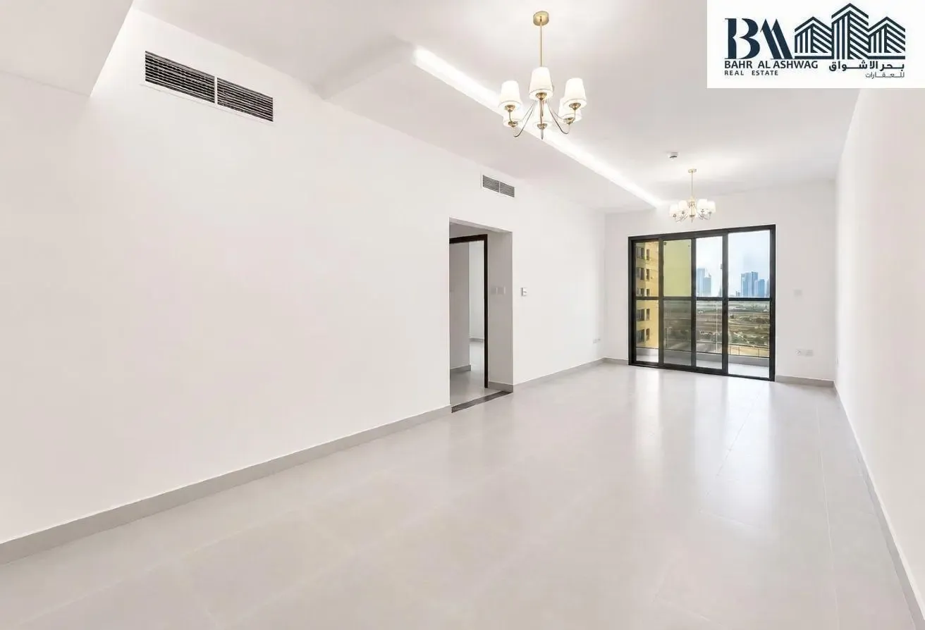 Elegant 3 BHK With Maid Room || Family Building