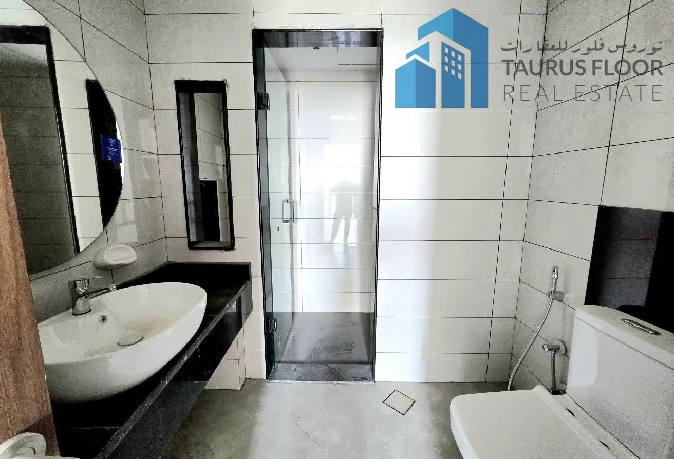 BRAND NEW 3BHK || GYM,POOL,PARKING || FAMILY ONLY
