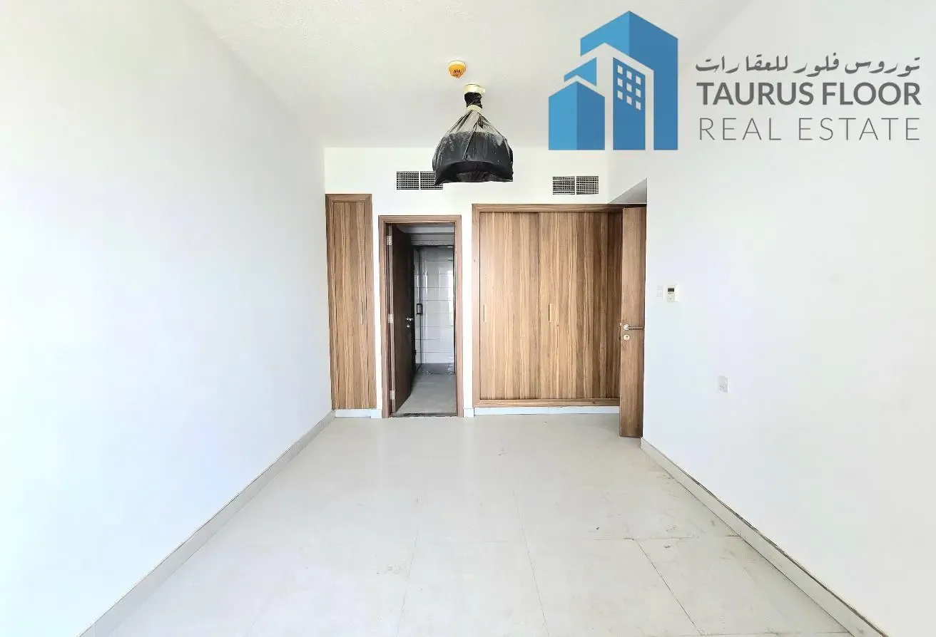 BRAND NEW 3BHK || GYM,POOL,PARKING || FAMILY ONLY