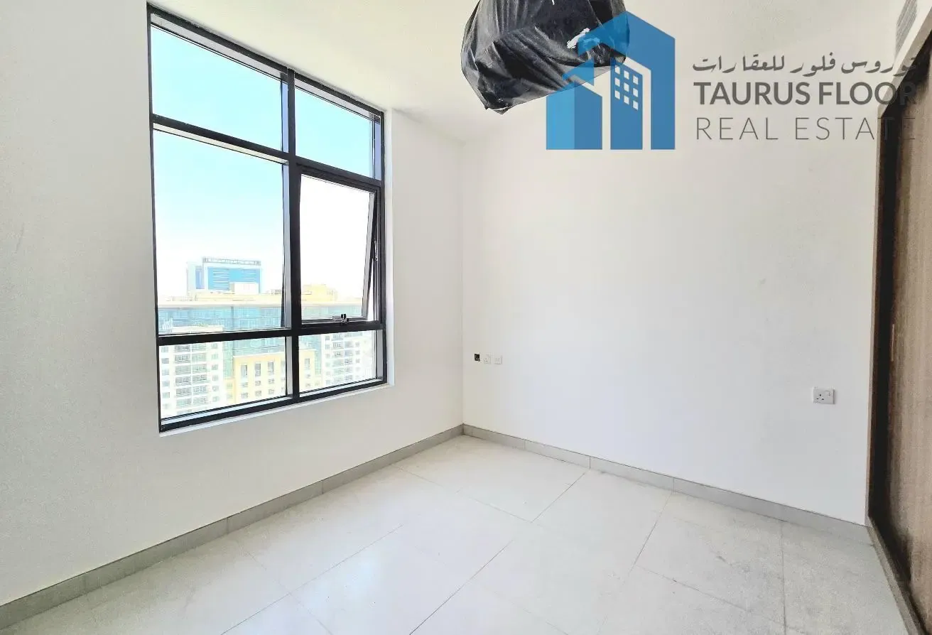 BRAND NEW 3BHK || GYM,POOL,PARKING || FAMILY ONLY