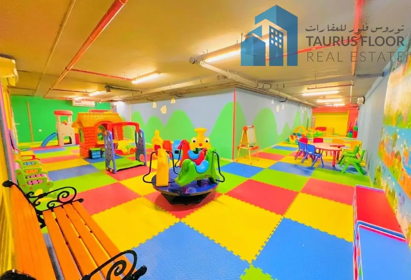 LUXURY 3BHK APT || GYM, POOL, PARKING || FAMILY