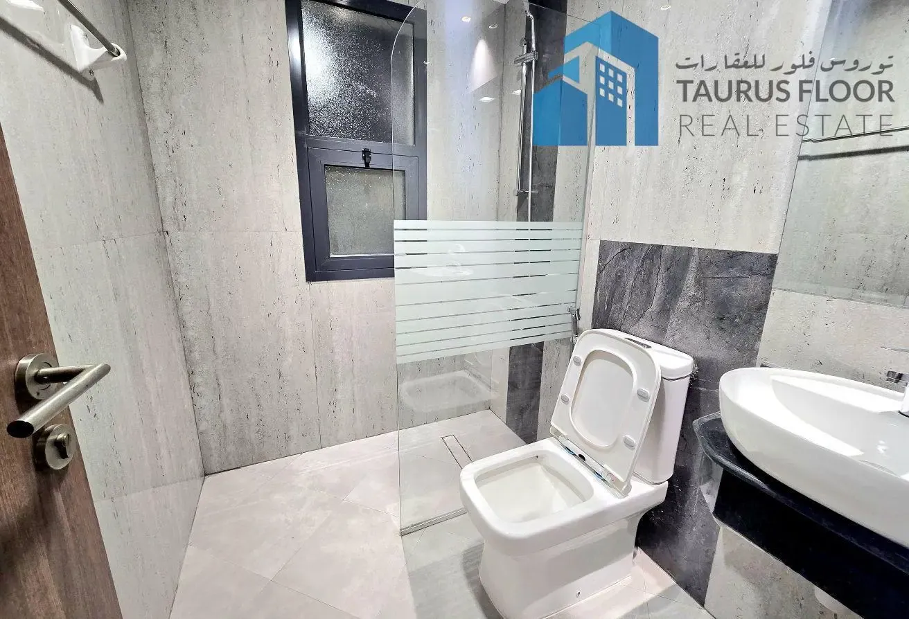 BRAND NEW 2BHK || GYM, POOL, || METRO ACESS