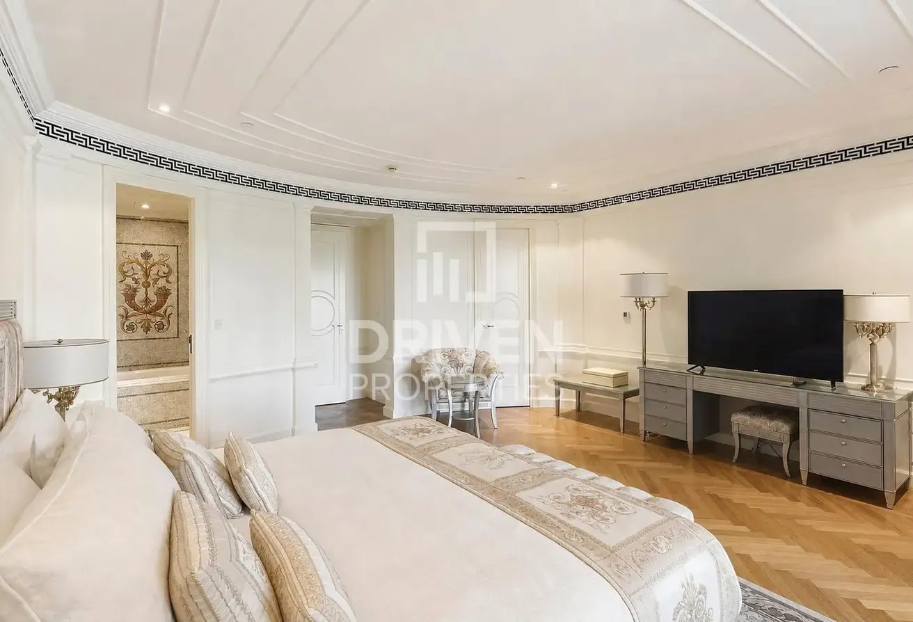 Unique Layout | Private Pool | Fully Furnished