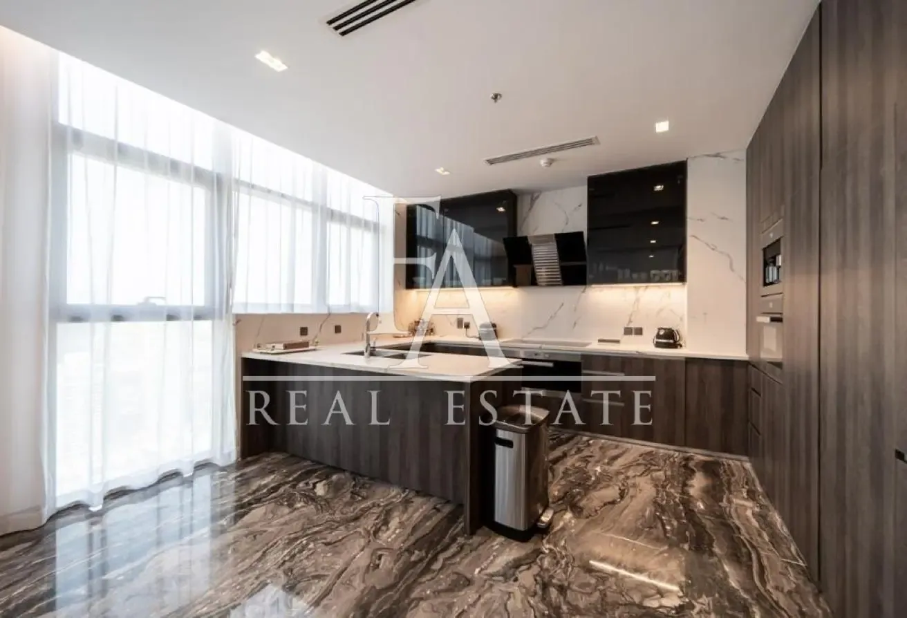 Upgraded Duplex | Fully Furnished | Ready to Move