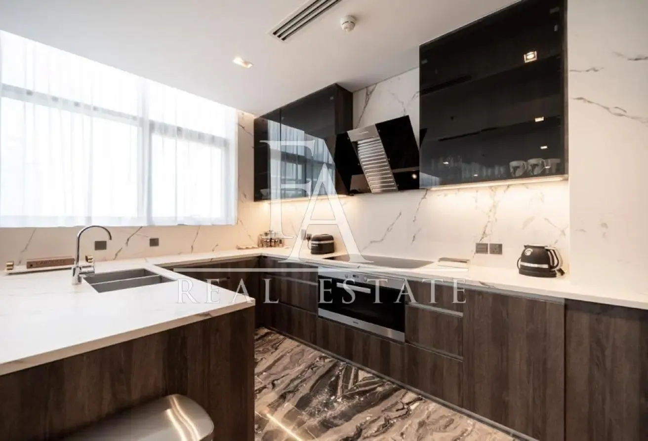 Upgraded Duplex | Fully Furnished | Ready to Move