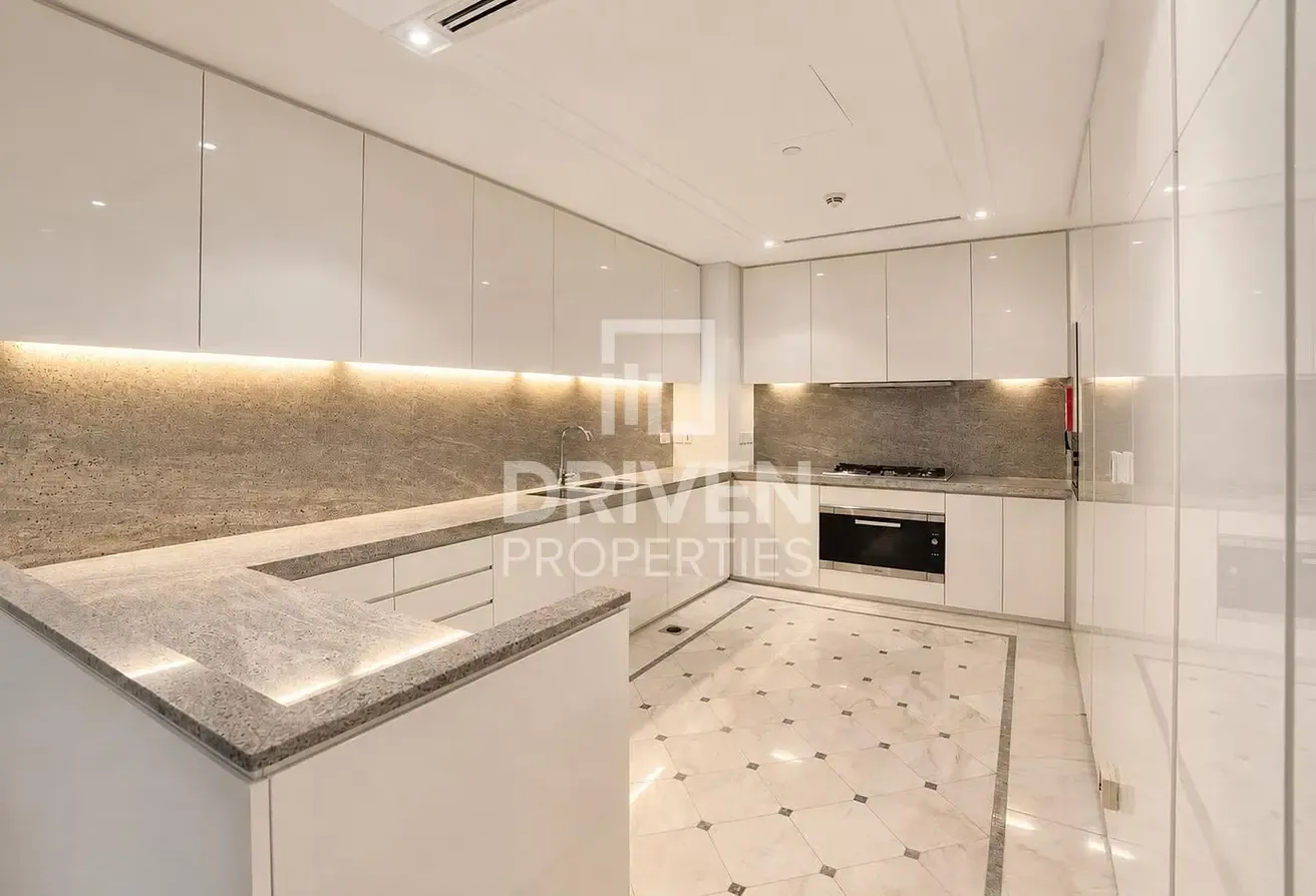 Fully Furnished | Duplex Townhouse | Private Pool