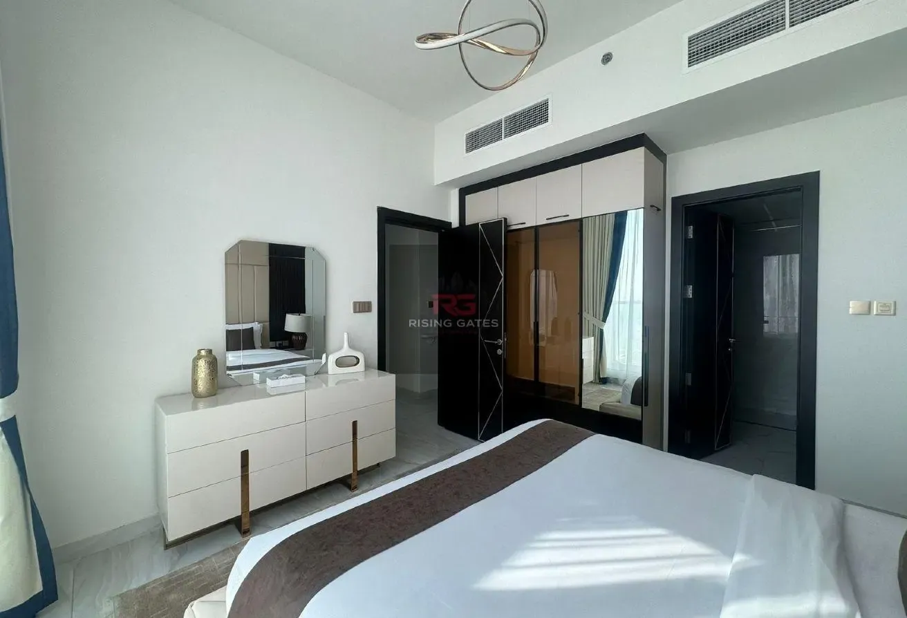 3BHK+Maid | 3 Parking | Private Pool | Lux Living