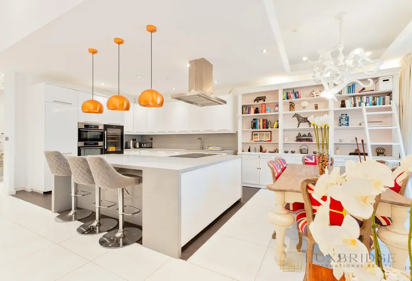 Ambient Living Space | Rare Duplex JBR