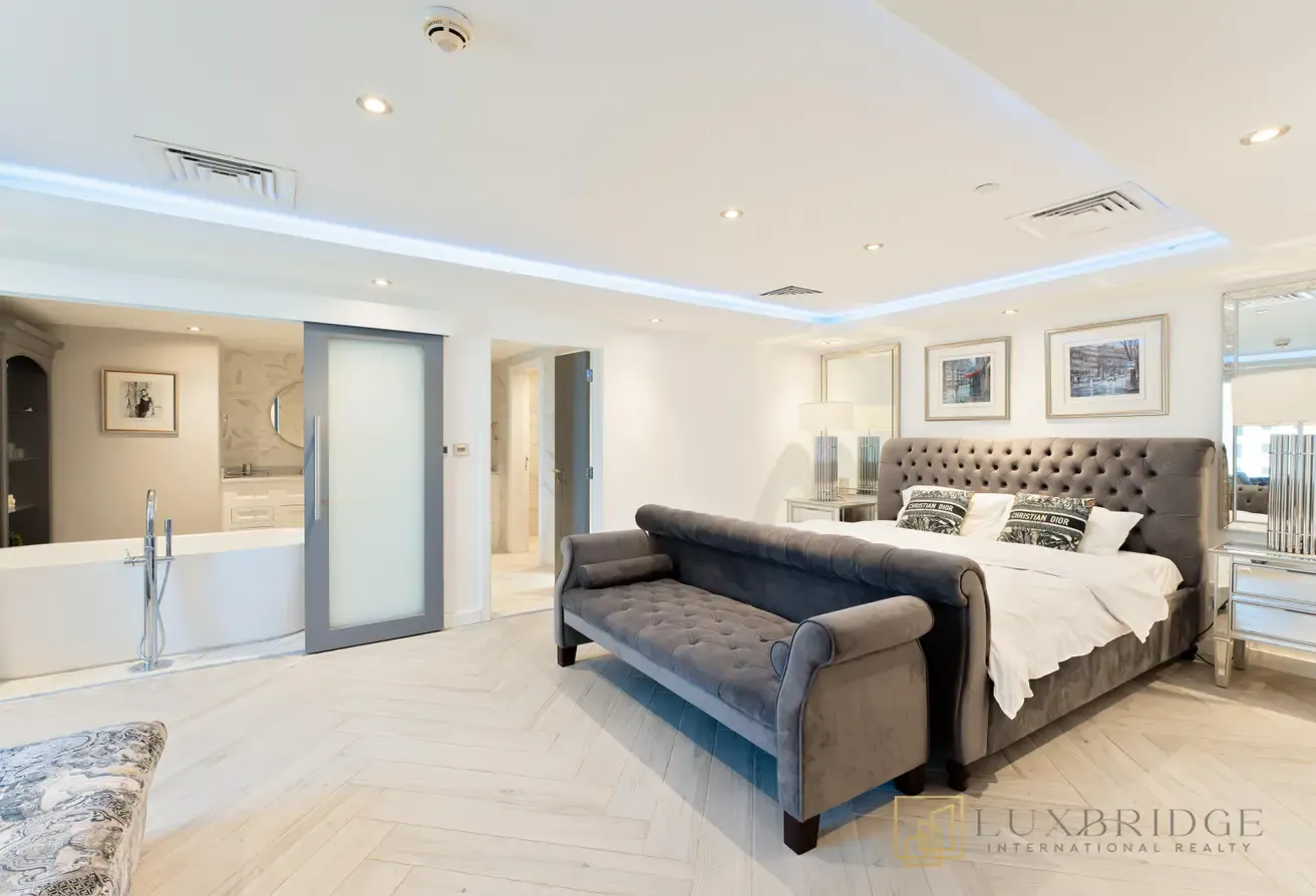 Ambient Living Space | Rare Duplex JBR