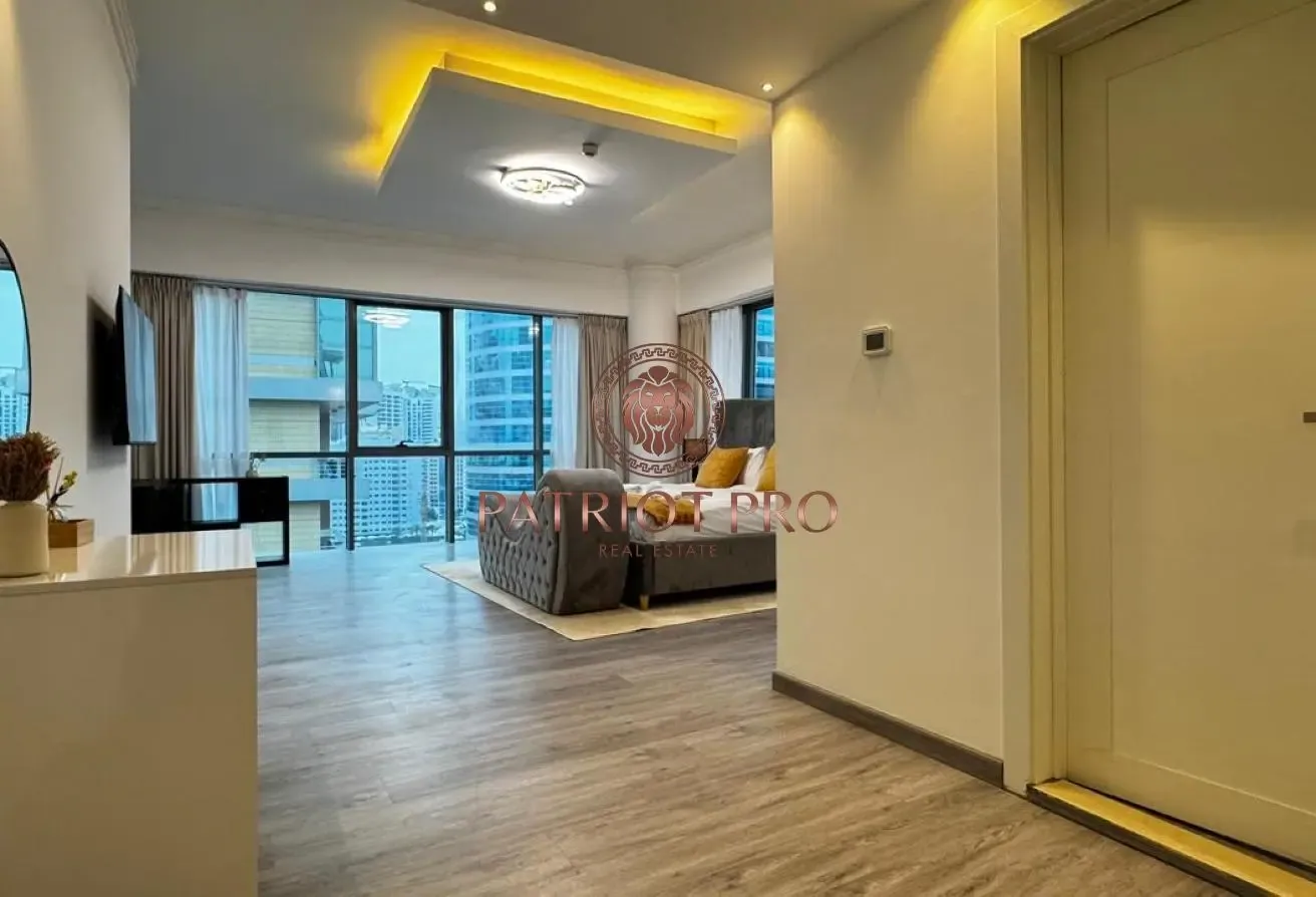 Luxury 3BR Duplex | Chiller & WIFI Free | Vacant