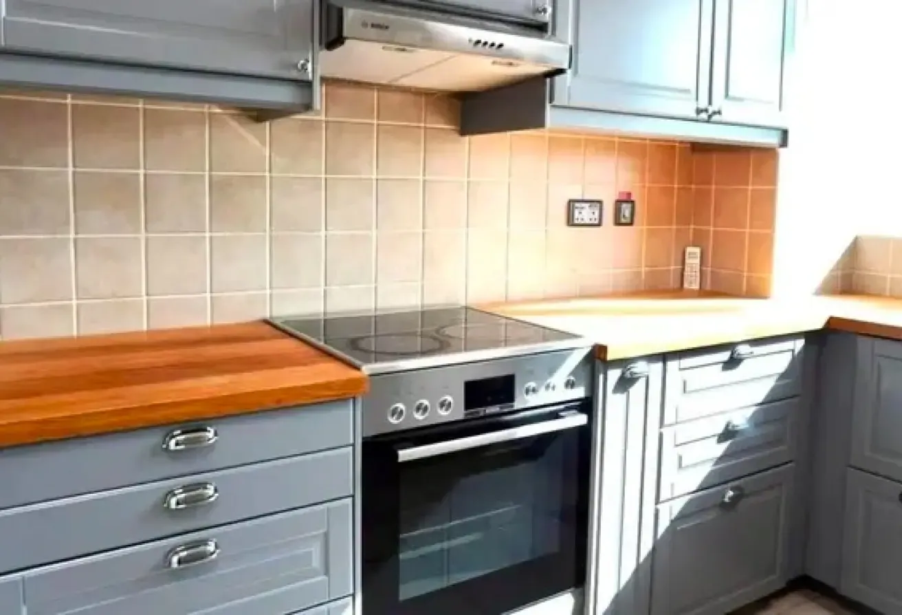 AVAILABLE! Fully Furnished! Best Quality! Perfect