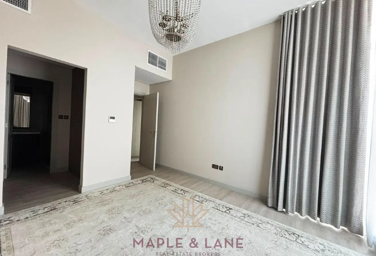 Elegant 2BR | Furnished | Community View
