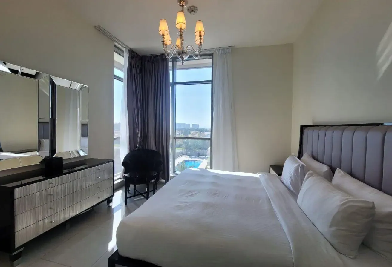 Exquisite 2 BR | Fully Furnished | Low floor