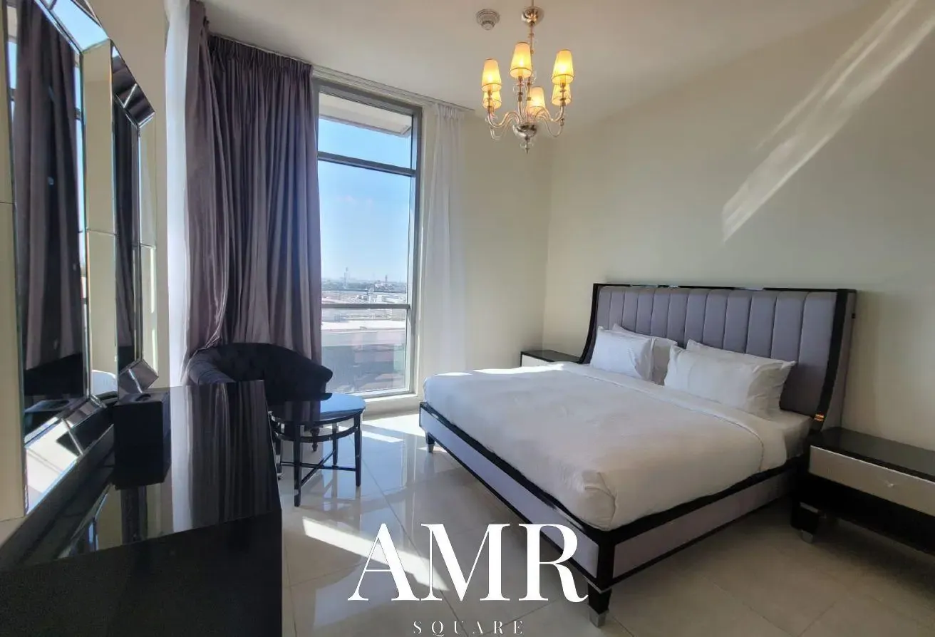 Open View to Park/ Furnished/ Next To Club House