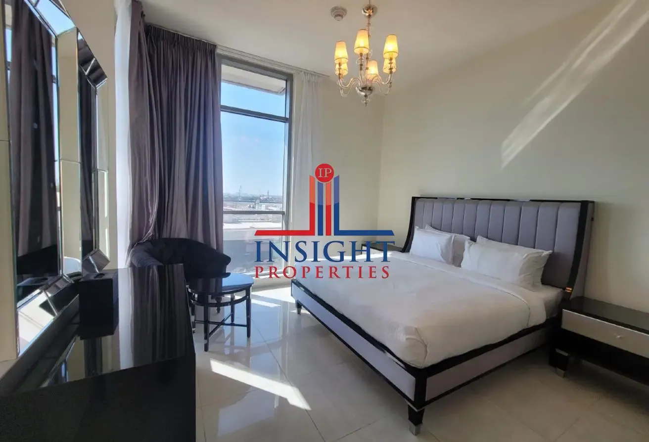 FULLY FURNISHED  |2 BR + M | BIG BALCONY