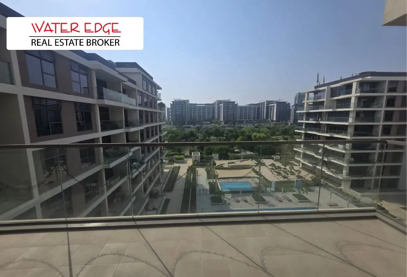 Spacious 2BR | 3 Bathrooms | Mulberry B1