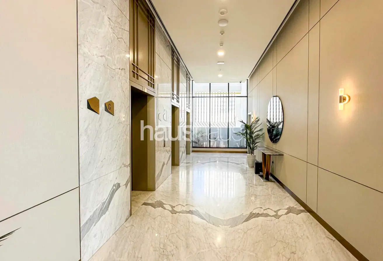 1 bedroom | Close to Metro | Large Layout