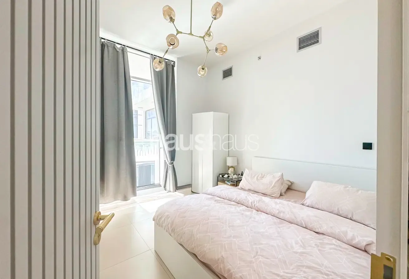 1 bedroom | Close to Metro | Large Layout