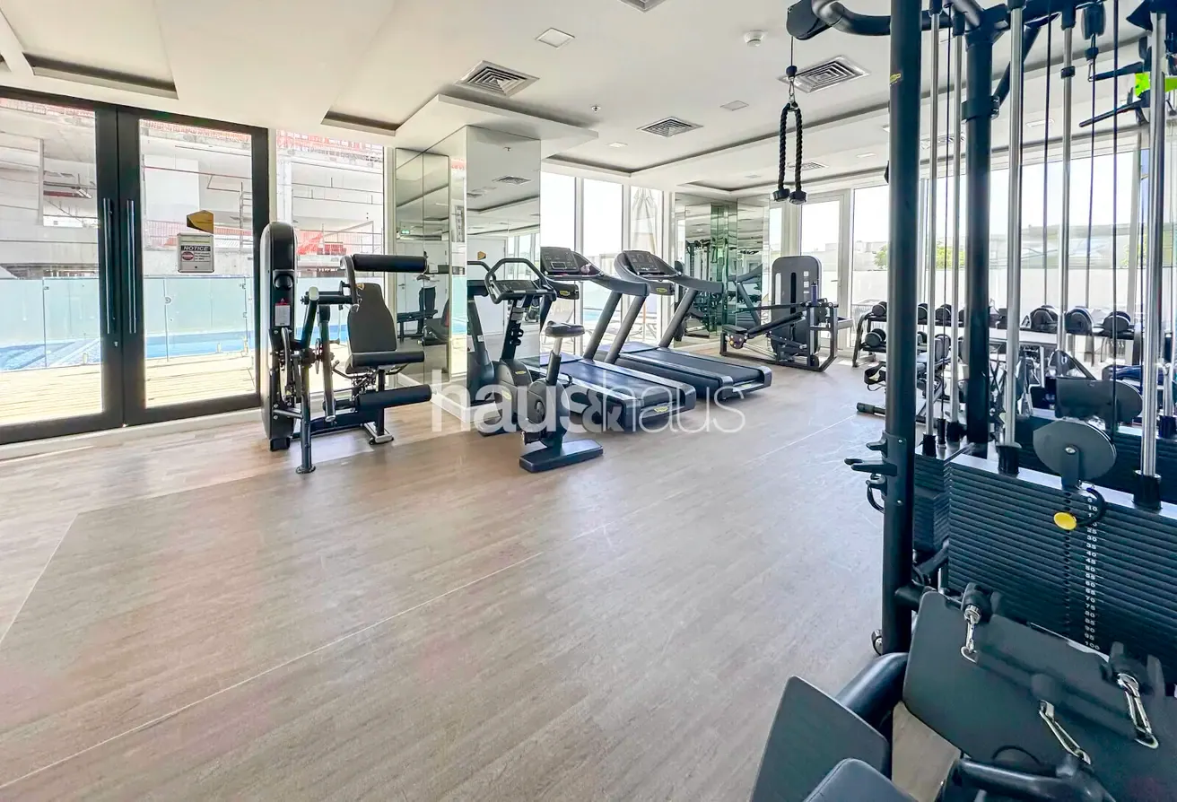 1 bedroom | Close to Metro | Large Layout