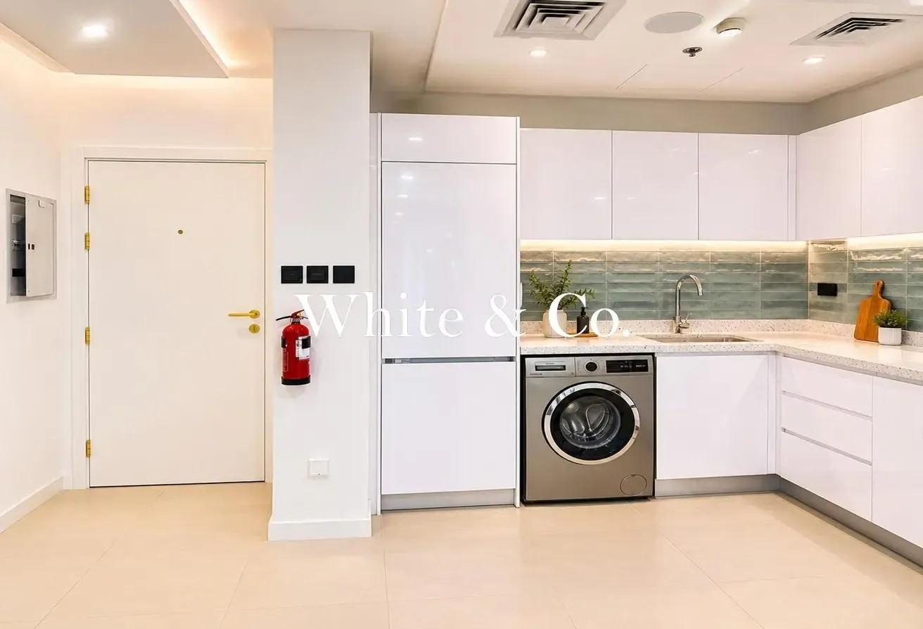 Vacant | Modern Finish | Prime Location